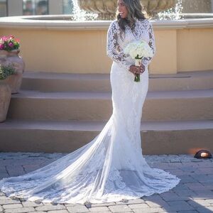 Wedding dress size 10